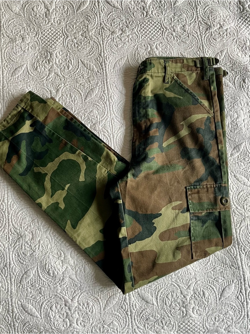 Camo Cargo Pants - Green Woodland - 27” Waist - Size 18 - Adjustable Waist